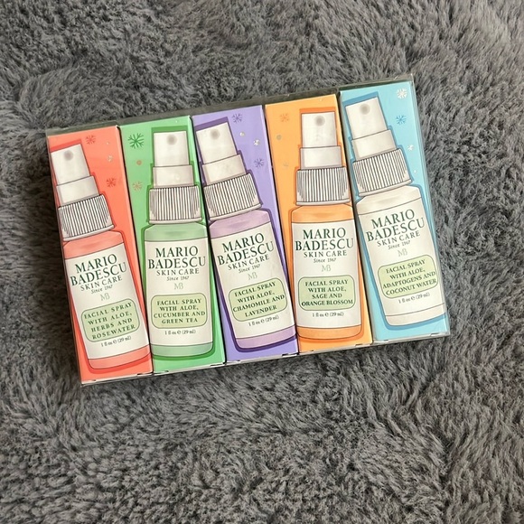 Mario Badescu Other - Mario badescu facial spray set